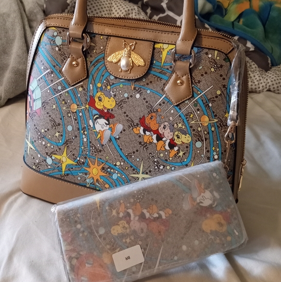 American Bee Handbag and Wallet - Picture 3 of 3